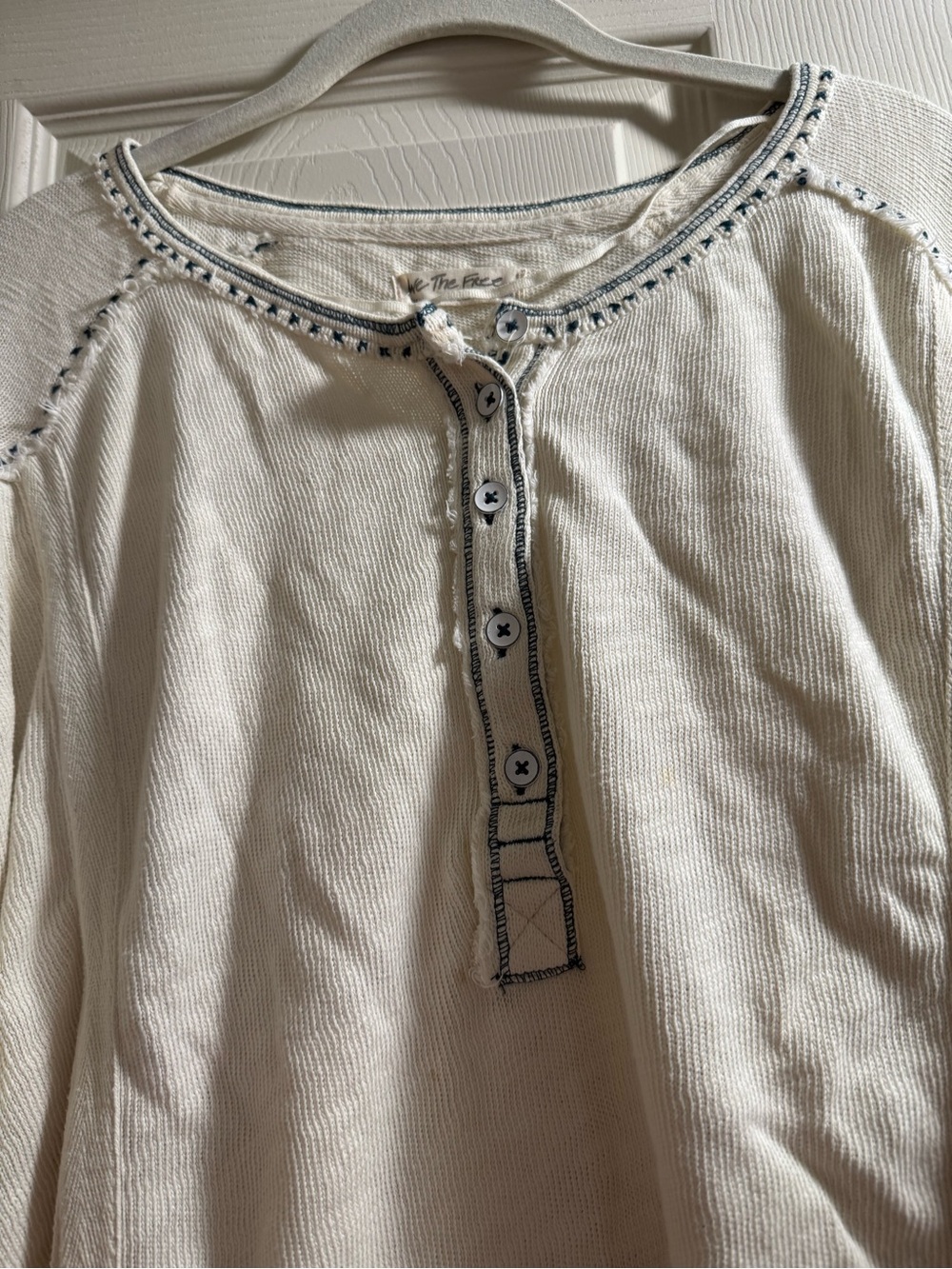We The Free Cream Long-Sleeve Henley Top ower size ! - Picture 3 of 7